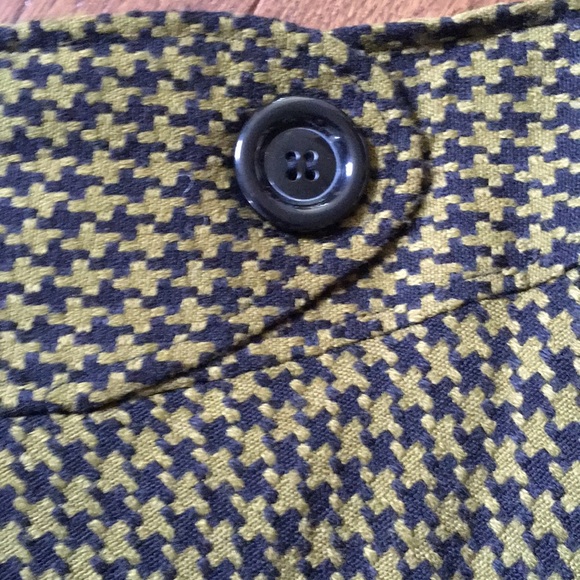Houndstooth 21 inch skirt with side zipper size 12 - Picture 2 of 5